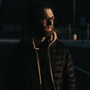 Meet your Posher, Maxy